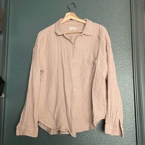 Lou & Grey blush pink gauze button down shirt size large